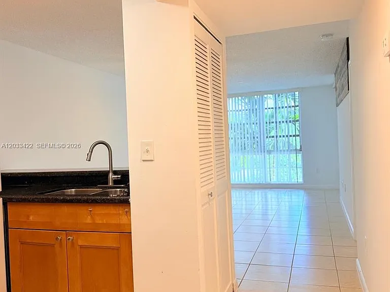 1280 S Alhambra Cir #1303 — Photo 2