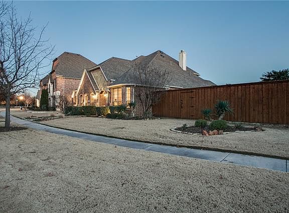 2nd image of 13177 Thornton Dr