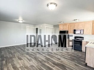 1258 Sawtooth St, Pocatello, ID 83202