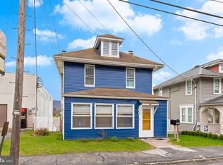 1612 E Grand Ave, Tower City, PA