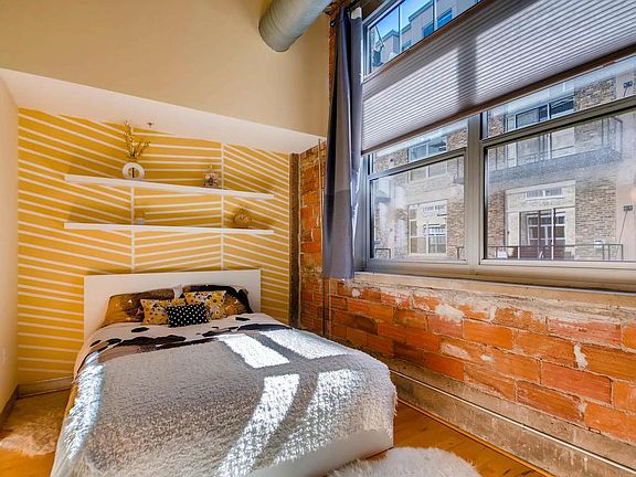 5th image of 521 7th St S #501