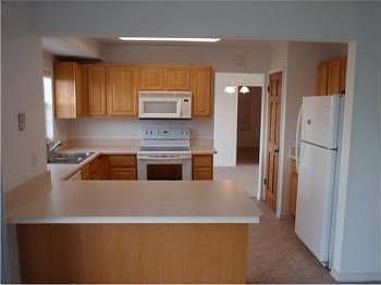 3rd image of 4313 NE Skyline Dr