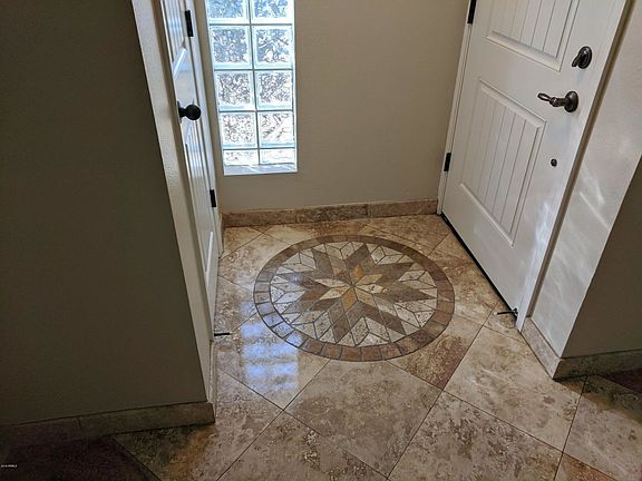2nd image of 502 E Oraibi Dr