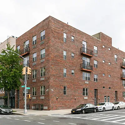 Rented by Nooklyn NYC LLC | media 50