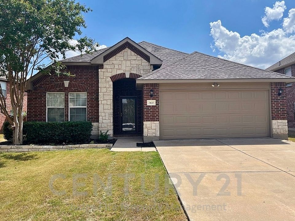 1st image of 2432 Clairborne Dr