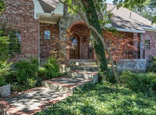 800 Shady Brook Ln, Fairview, TX 75069