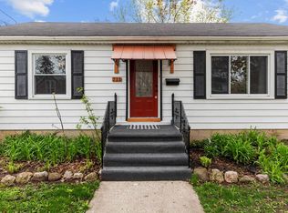 711 S Irwin Ave, Green Bay, WI 54301