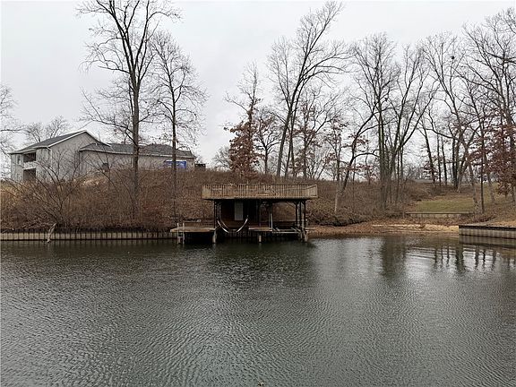 3rd image of 14748 N Court Seven