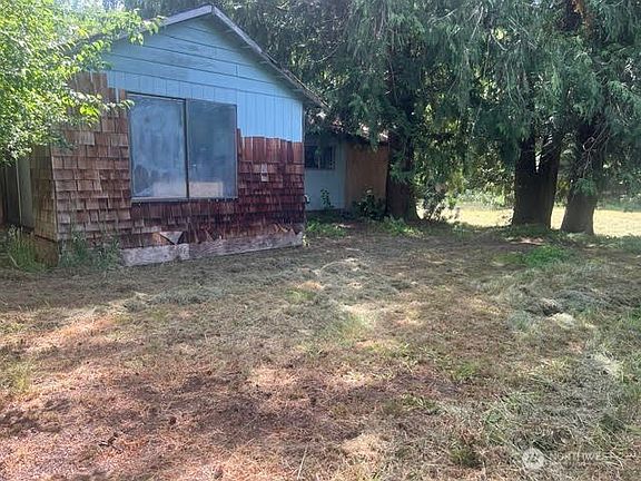 2nd image of 10395 NE Pine Way