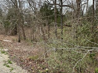 2023 Lakeshore Dr, Cuba, MO 65453