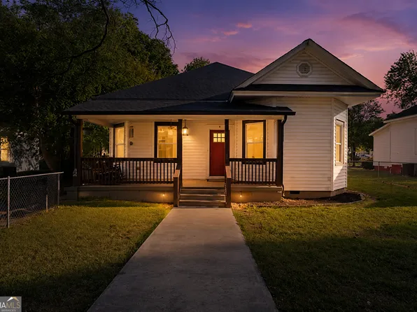 6 Defender St, Cartersville, GA 30120