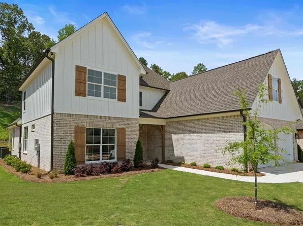 121 McAlpin Cir, Pelham, AL 35124