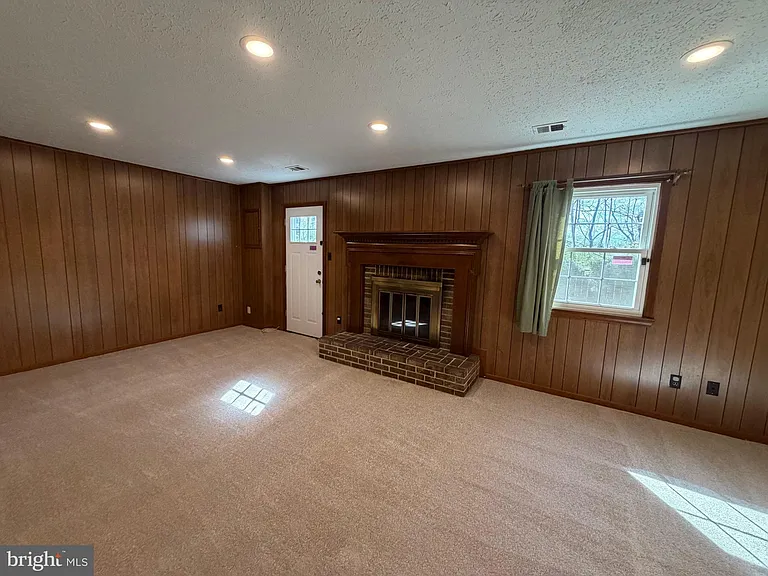 2998 Covington St — Photo 14