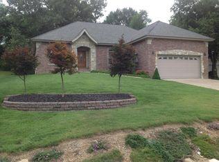 145 Waverly St, Hollister, MO 65672