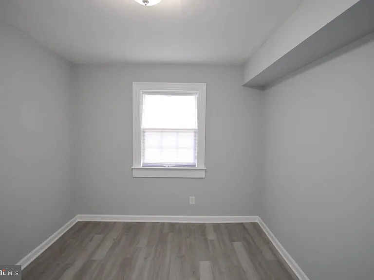 46670 Midway Dr #B — Photo 14