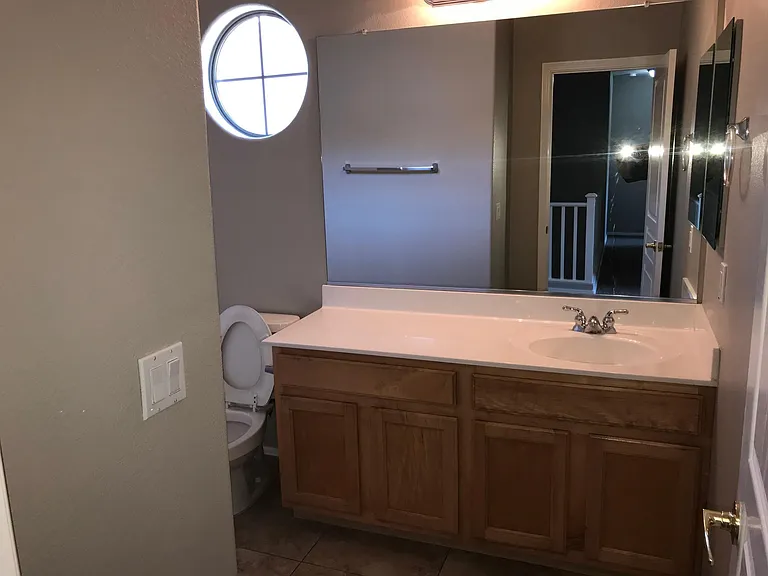 3440 E Flower St — Photo 15