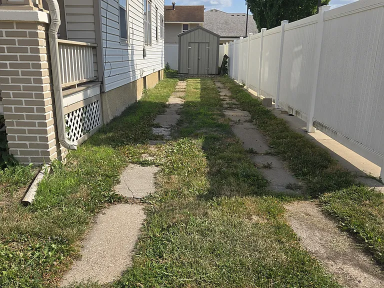 15 W 10th Ave — Photo 23