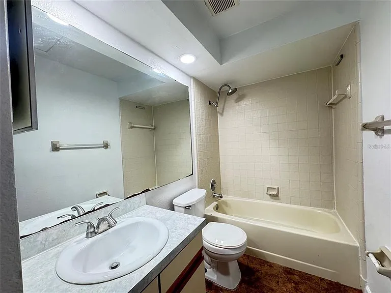 497 Club Dr — Photo 21