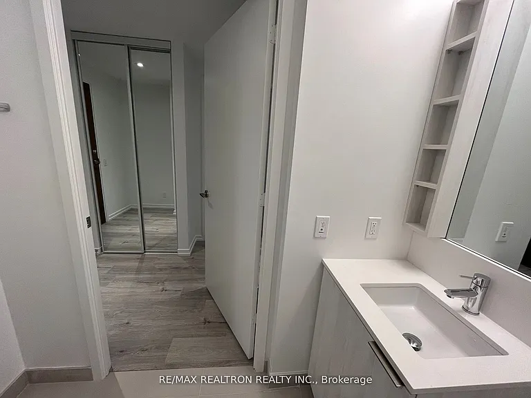 1000 Portage Pkwy #5005 — Photo 35