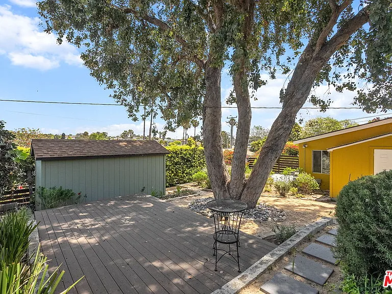 709 Ocean Park Blvd #C — Photo 11