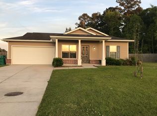 22886 Sabine Dr, Denham Springs, LA 70726