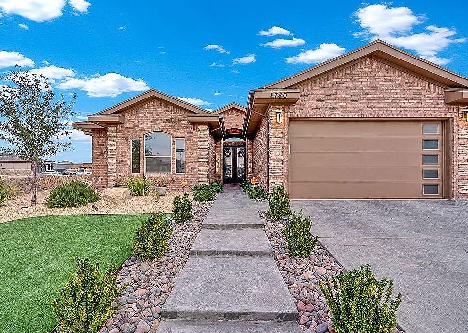 1st image of 2740 Tierra Malaga Pl