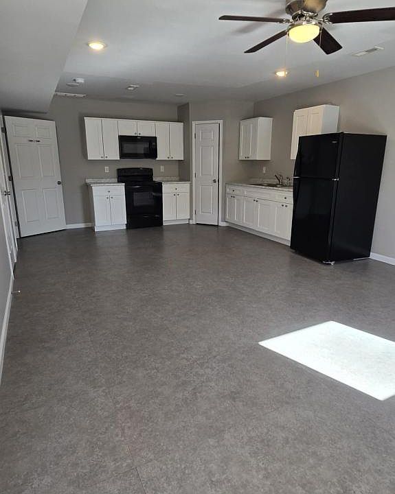 1st image of 213 Cane Creek Ln #105