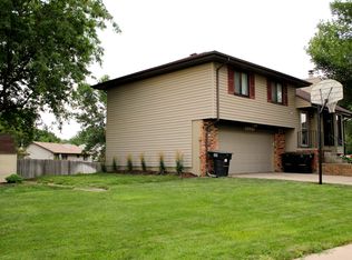 10916 Polk St, Omaha, NE 68137