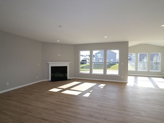 4th image of 11671 Flynn Pl