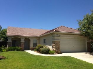 10381 N Baird Ave, Fresno, CA 93730
