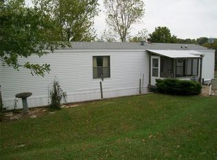 1809 Earlham Rd, Winterset, IA 50273