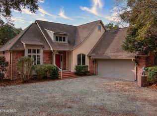 225 Wild Oak Drive, Swansboro, NC 28584