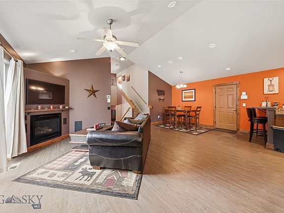 2nd image of 1283 N River Rock Dr
