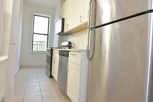 Rented by Compass | media 17