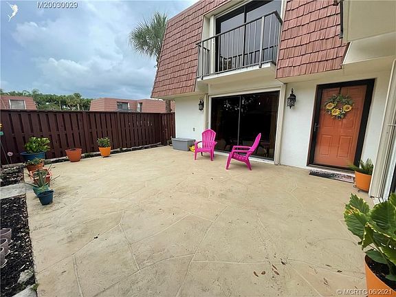 2nd image of 3046 SW Sunset Trace Cir
