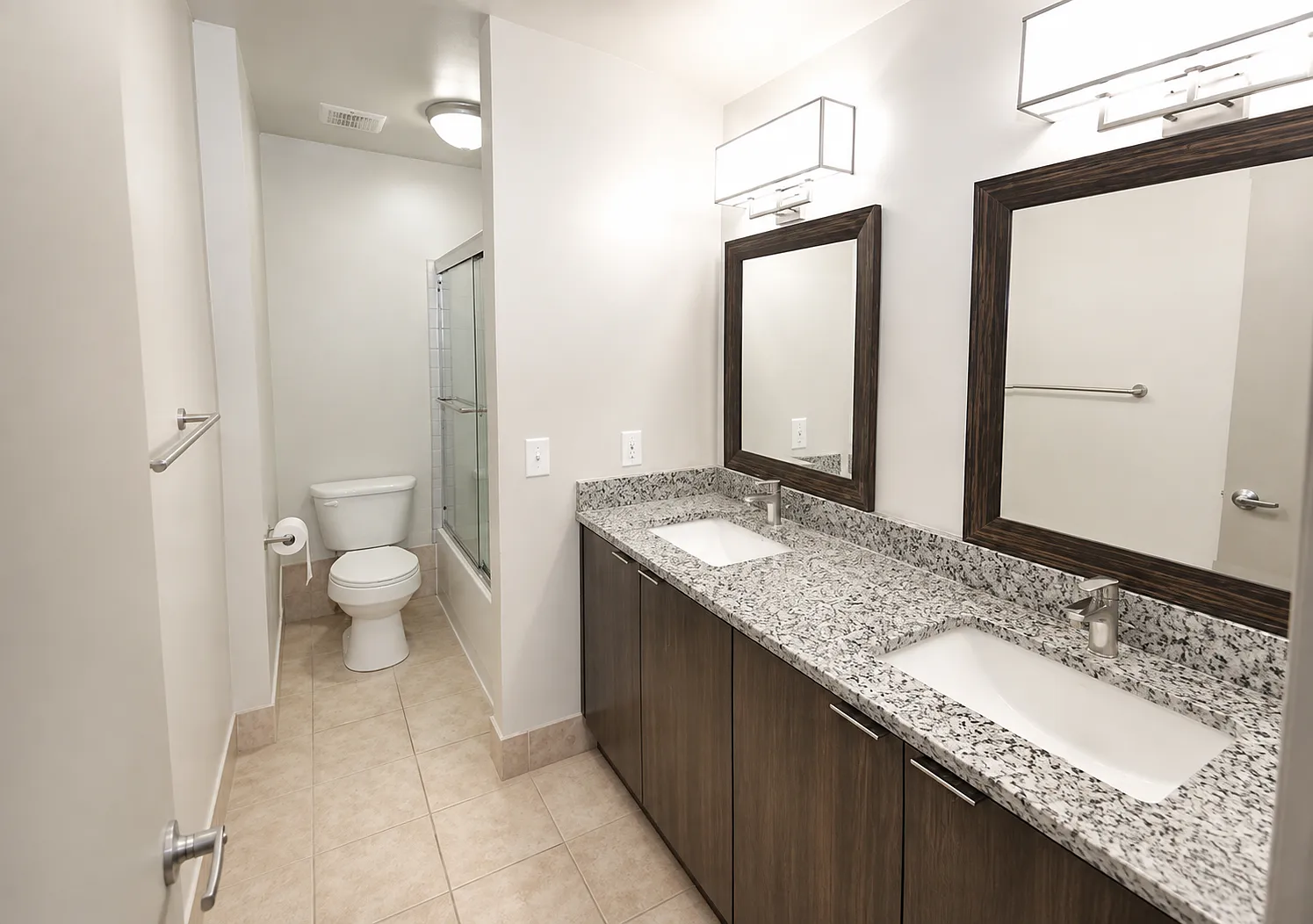 817 Arch St — Photo 3