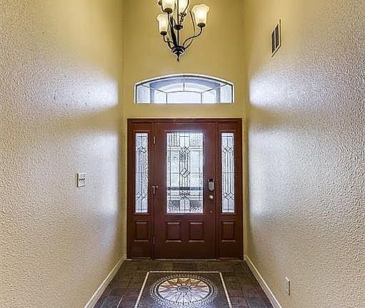2nd image of 3725 Tierra Campa Dr