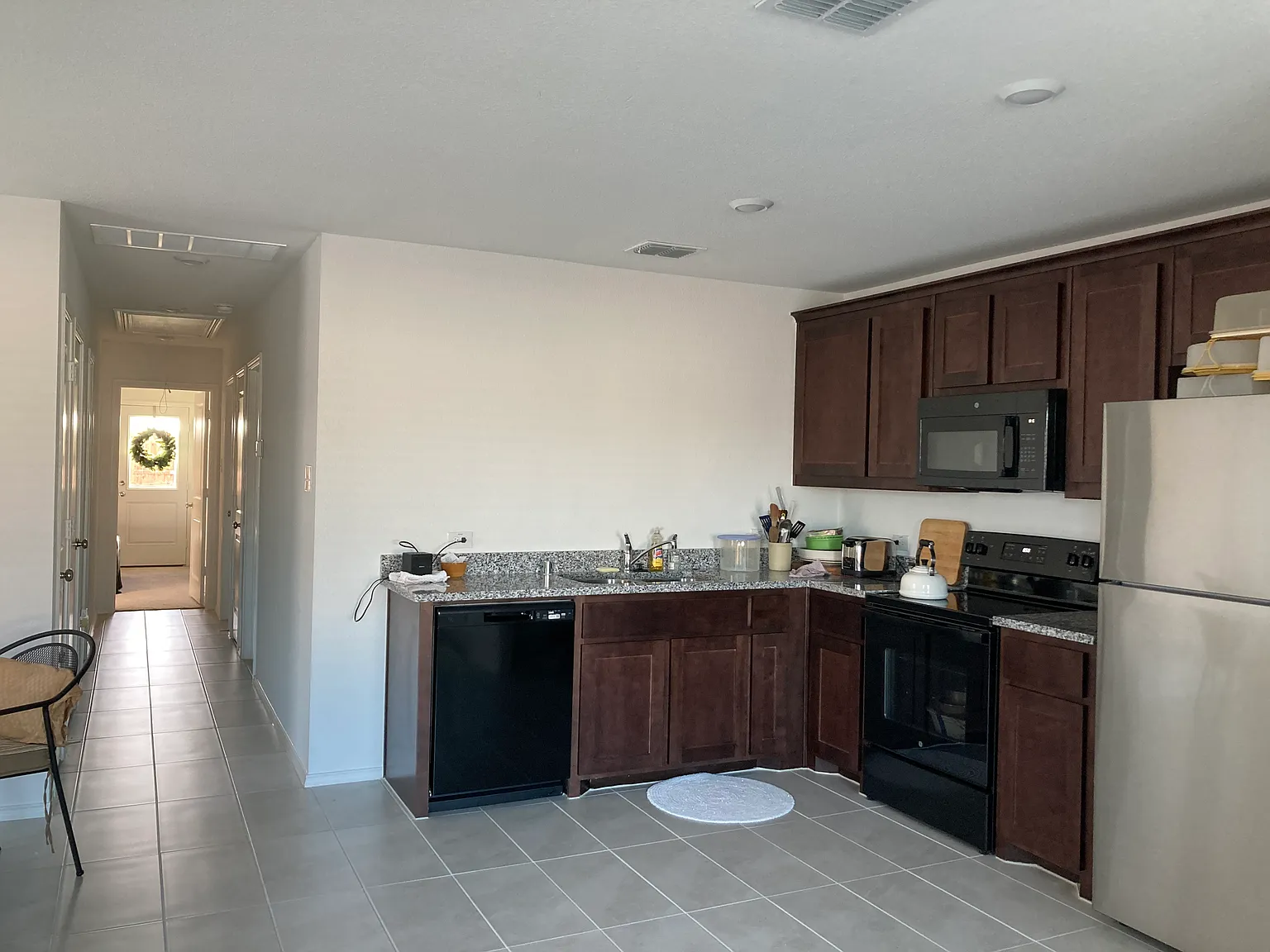 6711 Coulter Dr — Photo 3