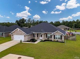 9180 Tara Cir, Milton, FL 32583