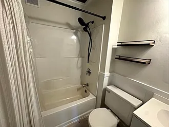 195 Court St #2 — Photo 28
