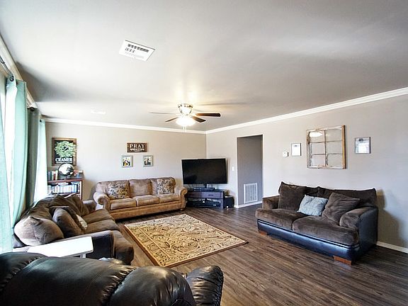 5th image of 19110 Patriot Way