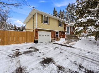 392 Country St, Mississippi Mills, ON K0A 1A0