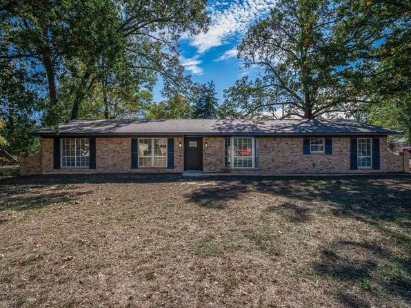 1304 Tony St, White Oak, TX 75693