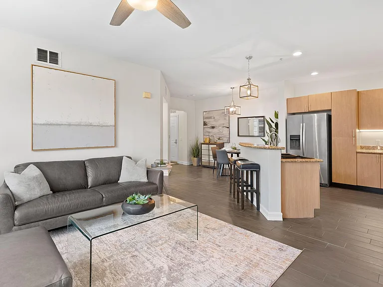 1480 Broadway #2524 — Photo 5