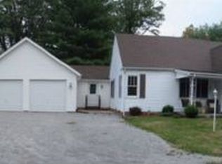 555 Lynhurst St, Scottsburg, IN