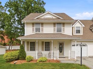 53 River St APT 505, Billerica, MA 01821