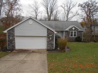 1217 Chalet Ct, Lawrenceburg, IN 47025