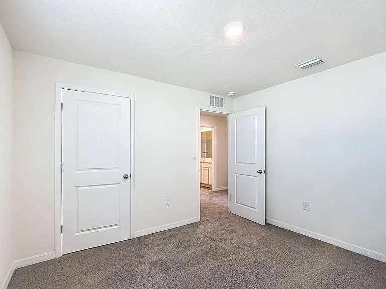 8656 45th Ct — Photo 40
