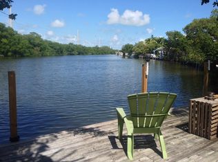 100 Iroquois Dr APT 1, Islamorada, FL 33036