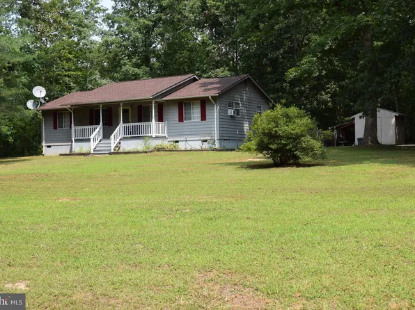 2032 Gardners Rd, Mineral, VA 23117